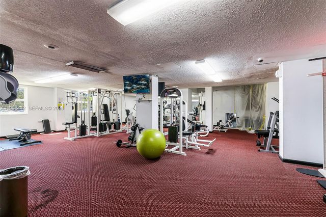 230 174th St 1404, Sunny Isles Beach, FL 33160