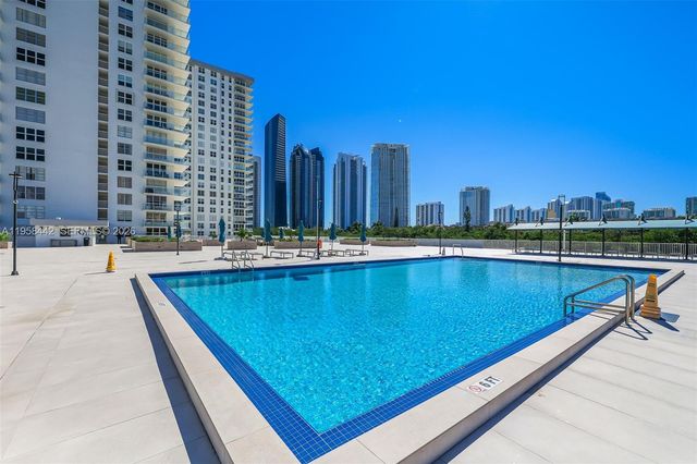230 174th St 1404, Sunny Isles Beach, FL 33160