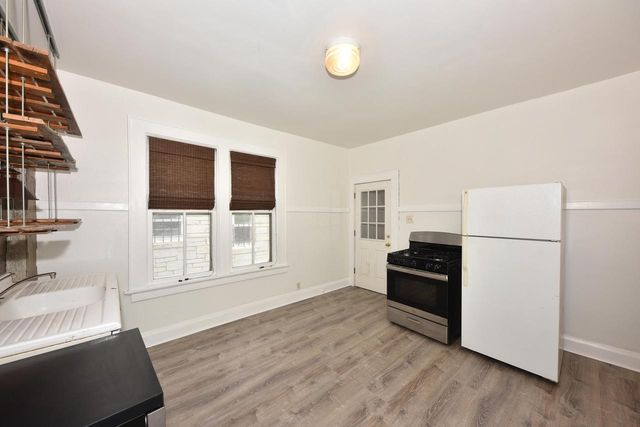 2545 N Pierce STREET, Milwaukee, WI 53212