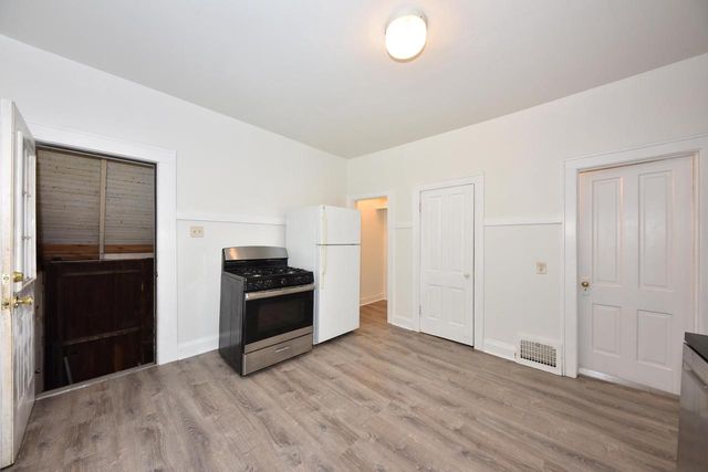 2545 N Pierce STREET, Milwaukee, WI 53212