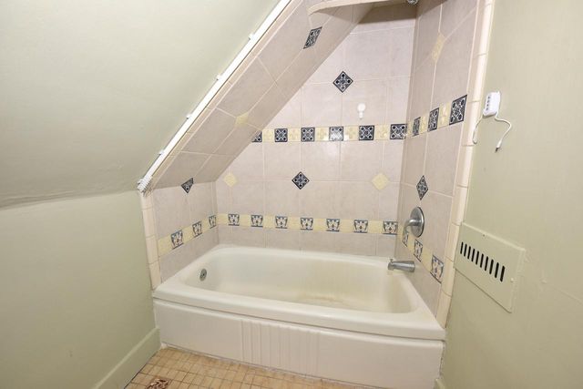 2545 N Pierce STREET, Milwaukee, WI 53212