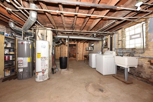 2545 N Pierce STREET, Milwaukee, WI 53212