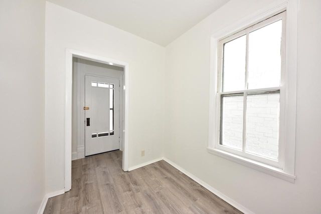 2545 N Pierce STREET, Milwaukee, WI 53212