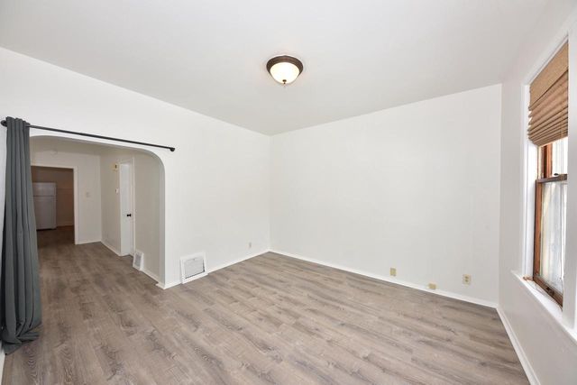 2545 N Pierce STREET, Milwaukee, WI 53212