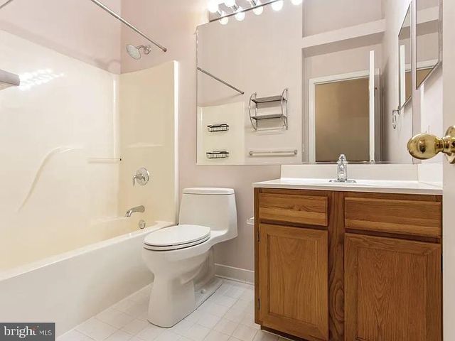 101 QUIET WATERS PL, Annapolis, MD 21403