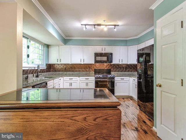 101 QUIET WATERS PL, Annapolis, MD 21403
