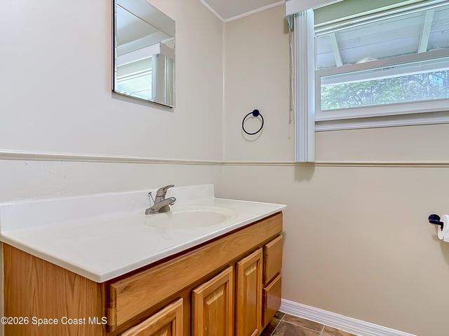 224 S Salisbury Avenue, Deland, FL 32720