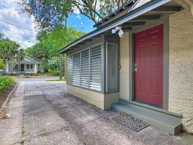 224 S Salisbury Avenue, Deland, FL 32720