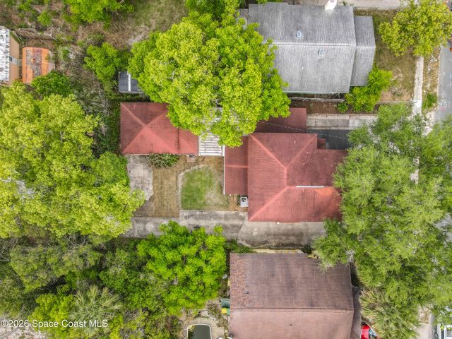 224 S Salisbury Avenue, Deland, FL 32720