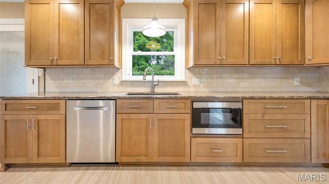 4945 Fox Bridge Road, Wildwood, MO 63069