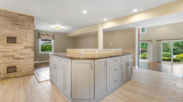 4945 Fox Bridge Road, Wildwood, MO 63069