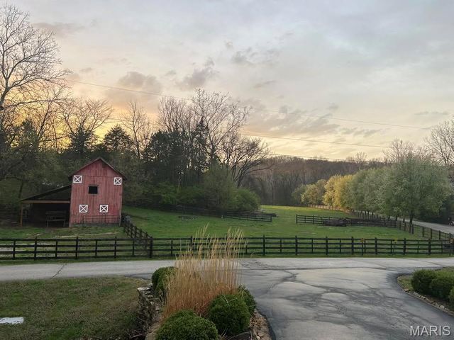 4945 Fox Bridge Road, Wildwood, MO 63069