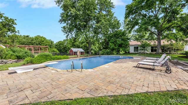4945 Fox Bridge Road, Wildwood, MO 63069