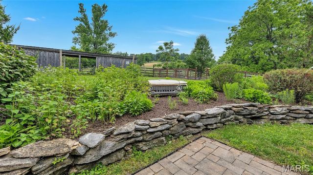 4945 Fox Bridge Road, Wildwood, MO 63069