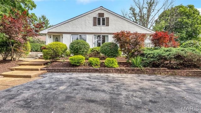 4945 Fox Bridge Road, Wildwood, MO 63069