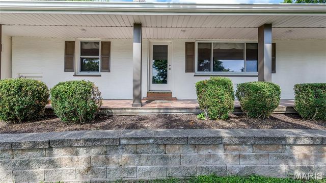 4945 Fox Bridge Road, Wildwood, MO 63069