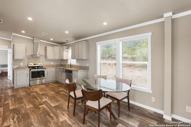 4207 Forest Trail, Bandera, TX 78003