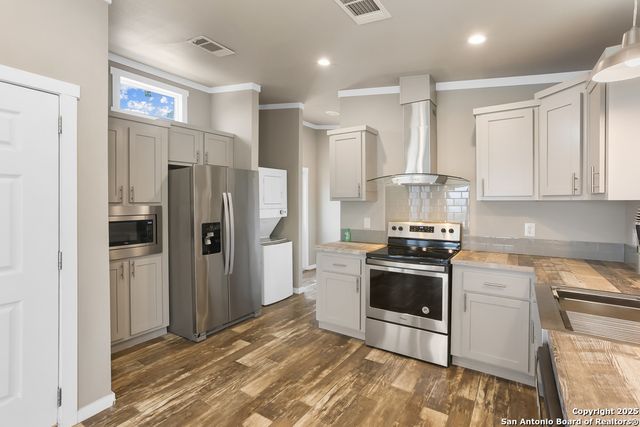 4207 Forest Trail, Bandera, TX 78003