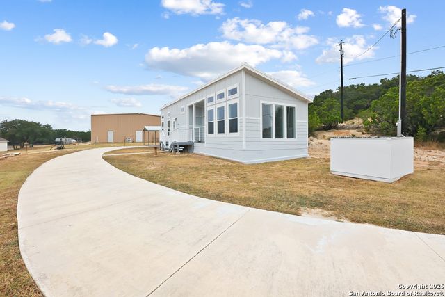 4207 Forest Trail, Bandera, TX 78003