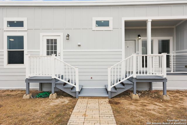 4207 Forest Trail, Bandera, TX 78003