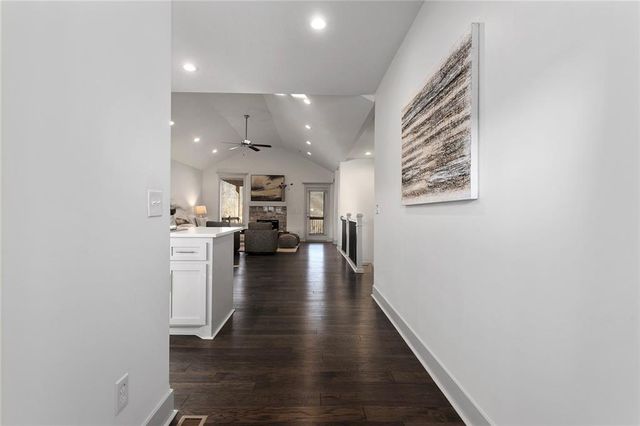 630 NW 110th Street, Kansas City, MO 64155