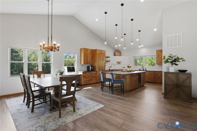 2524 Bucknell Ln, Maidens, VA 23102