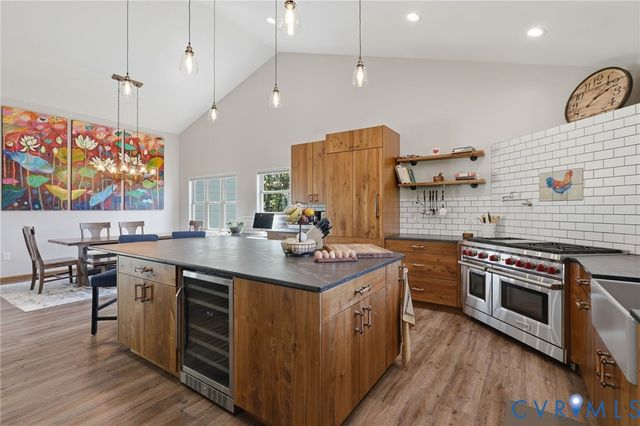 2524 Bucknell Ln, Maidens, VA 23102