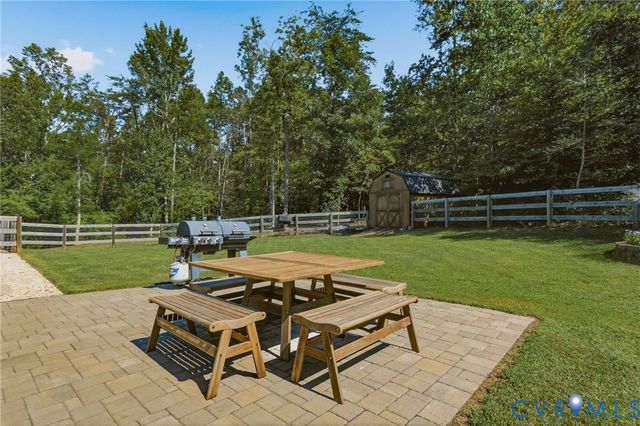 2524 Bucknell Ln, Maidens, VA 23102
