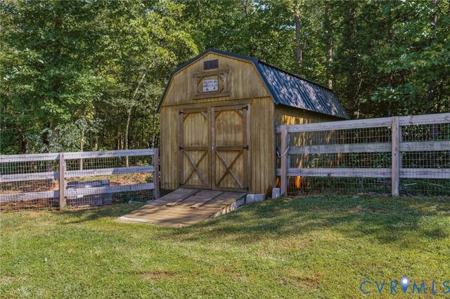 2524 Bucknell Ln, Maidens, VA 23102