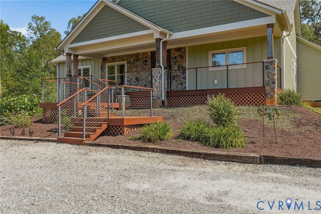 2524 Bucknell Ln, Maidens, VA 23102