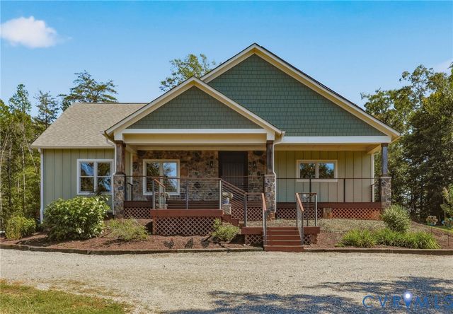 2524 Bucknell Ln, Maidens, VA 23102
