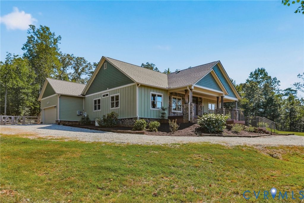 2524 Bucknell Ln, Maidens, VA 23102