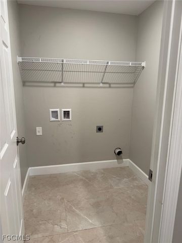 2134 Davis ST, Fort Myers, FL 33916