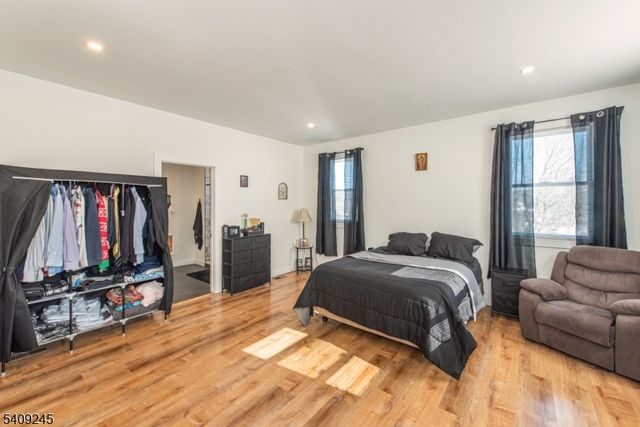 102 Miller St, Hackettstown Town, NJ 07840