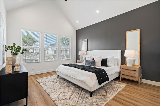 2706 Fox Street, Houston, TX 77003