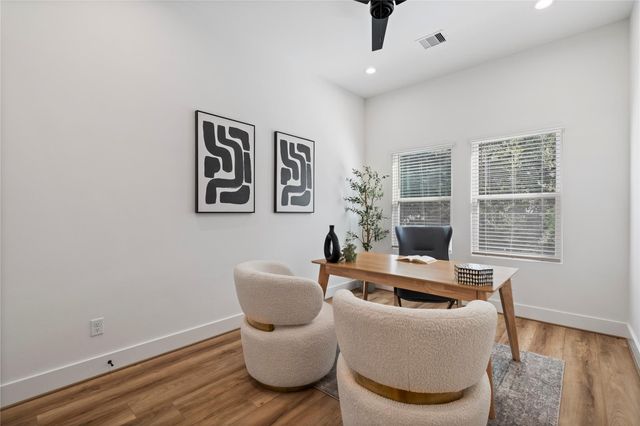 2706 Fox Street, Houston, TX 77003