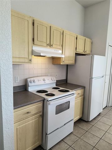 8904 LEGACY COURT 312, Kissimmee, FL 34747