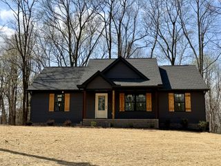1007 Mt Olive Rd, Westmoreland, TN 37186