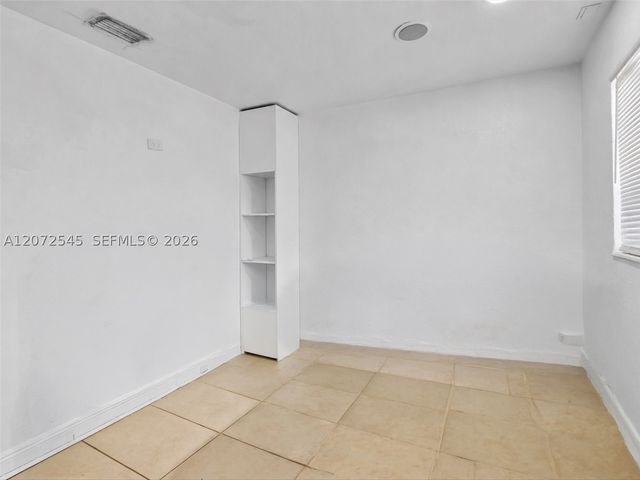 2001 NW 206th St, Miami Gardens, FL 33056