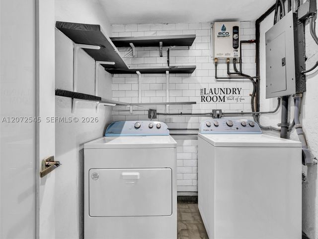 2001 NW 206th St, Miami Gardens, FL 33056