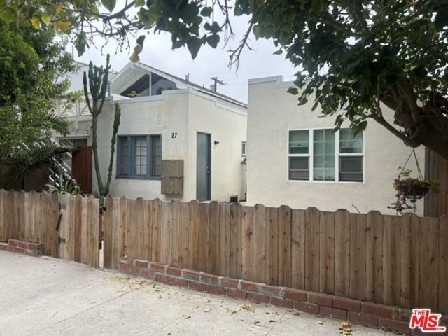 27 Eastwind Street 7, Marina Del Rey, CA 90292