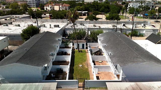 5506 Beverlyhill Street 8, Houston, TX 77056