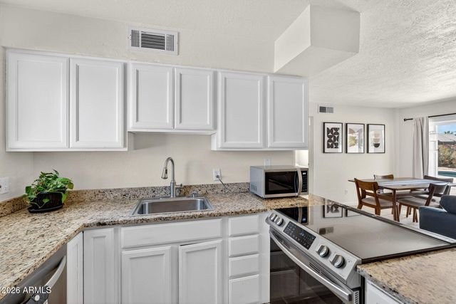 408 N LOS FELIZ Drive, Chandler, AZ 85226