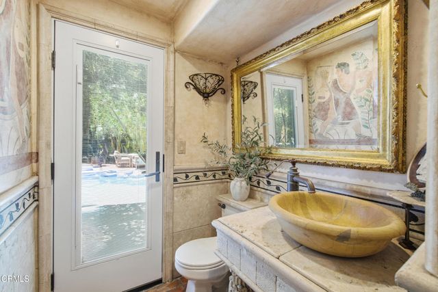 2253 Medina Avenue, Simi Valley, CA 93063