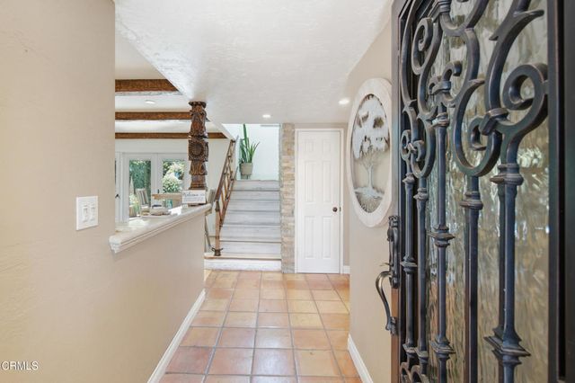 2253 Medina Avenue, Simi Valley, CA 93063