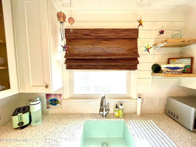 413 37th Street, Sunset Beach, NC 28468