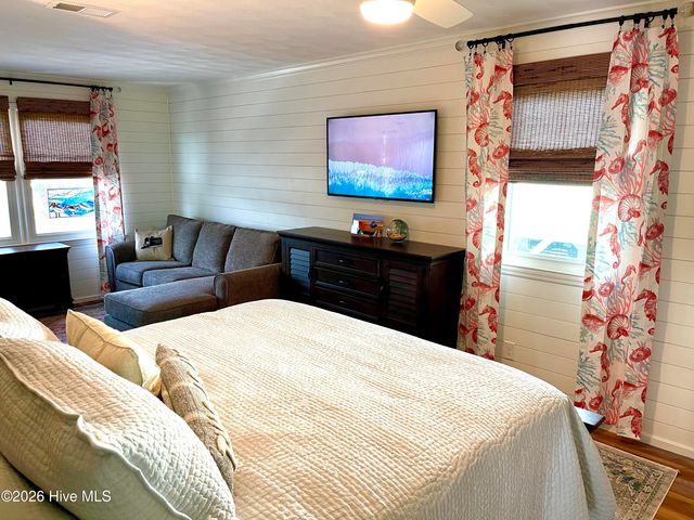 413 37th Street, Sunset Beach, NC 28468