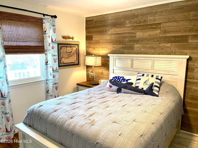 413 37th Street, Sunset Beach, NC 28468