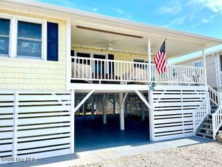 413 37th Street, Sunset Beach, NC 28468