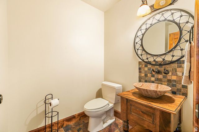 1168 HANLINE CIR, Kaysville, UT 84037